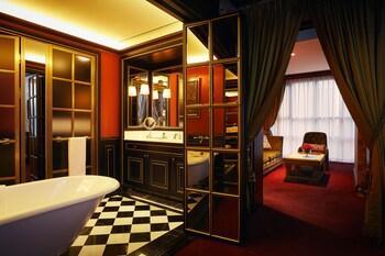 L'escape Hotel